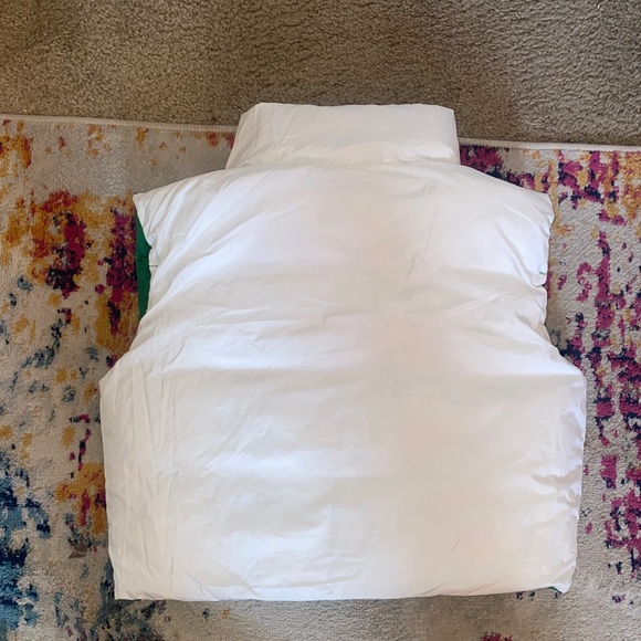 Green reversible Puffer Zip vest Blazer clearance New year sale - Picture 3 of 6